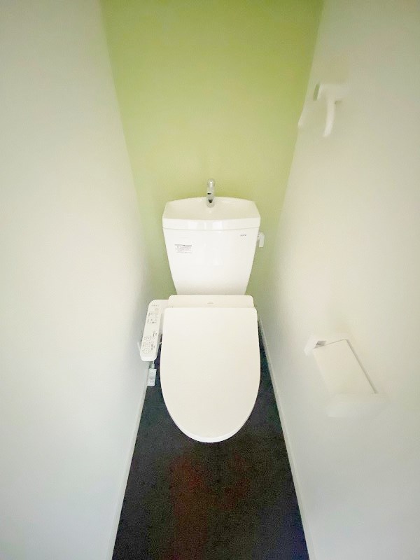 トイレ　★温水洗浄便座付きトイレ★