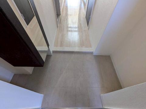 玄関　玄関（イメージ）