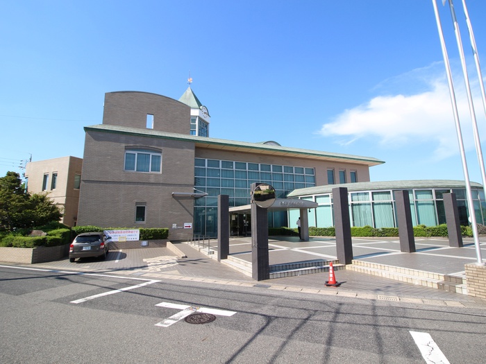 図書館　長久手図書館（図書館）まで550m