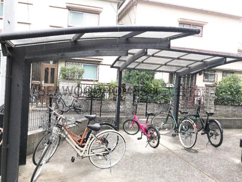 その他共有部分　駐輪場完備