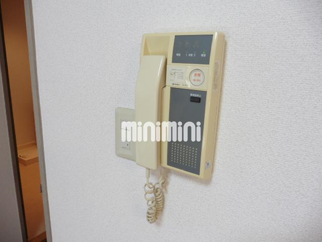 セキュリティ　インターホンついております