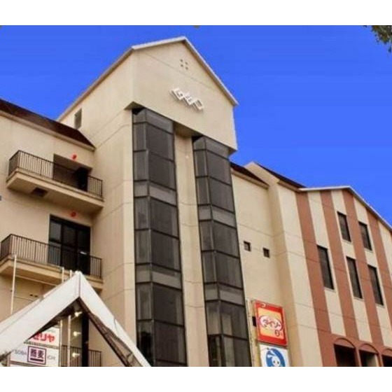 スーパー　スマイルワン生鮮館ベイタウン本牧（スーパー）まで407m