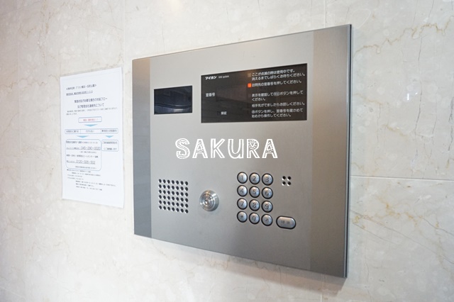 セキュリティ　女性の方でも安心のモニター付きオートロック♪