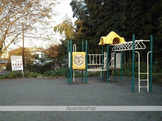 公園　神木本町4丁目公園（公園）まで246m