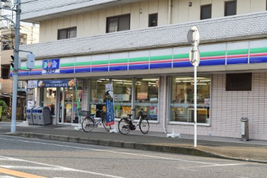 コンビニ　スリーエフ　菅北浦店（コンビニ）まで289m
