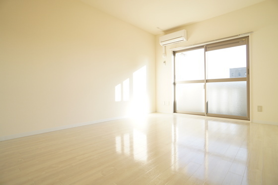 居室・リビング　同仕様タイプ