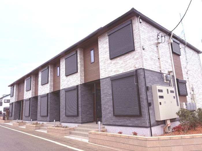 建物外観　建築中