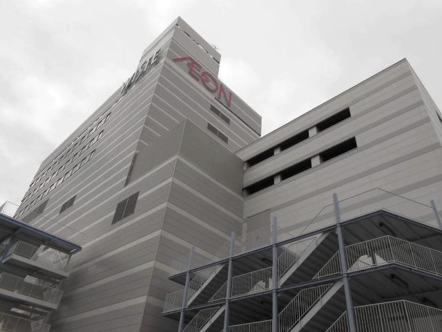 ショッピングセンター　イオン（ショッピングセンター）まで600m