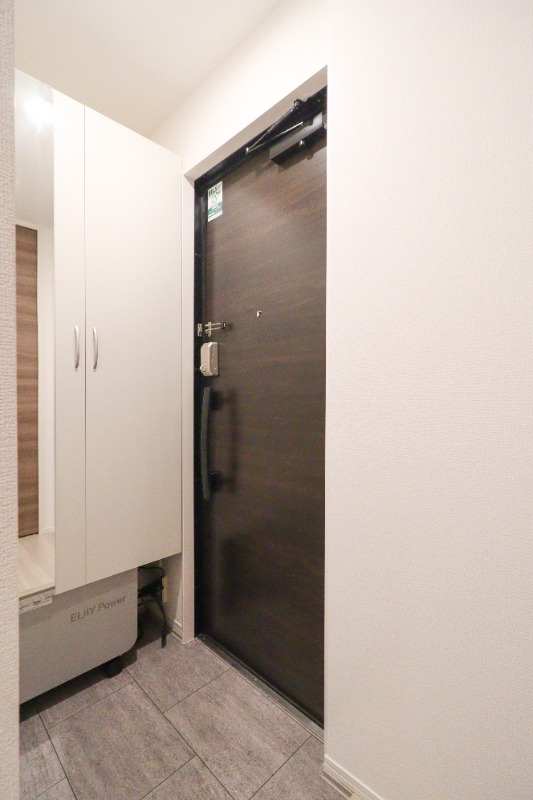 玄関　図面と現状に相違がある場合には現状を優先