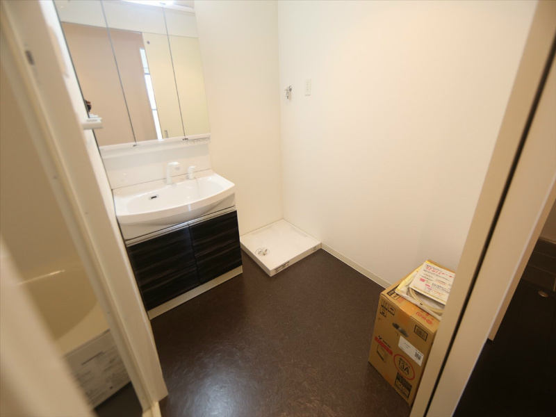 洗面設備　脱衣所　独立洗面台（シャンプードレッサー）