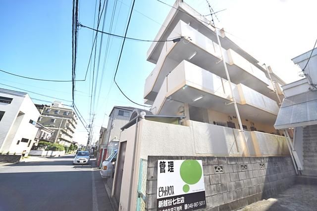 エントランス　外観