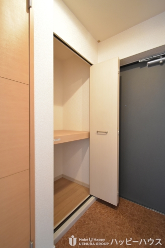 バルコニー　退去前の部屋の為、類似の部屋の写真です。現状を優先とさせて頂