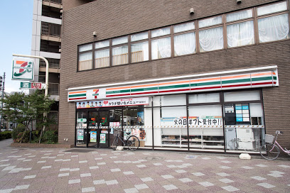 コンビニ　セブンイレブン 西巣鴨駅前店（コンビニ）まで282m