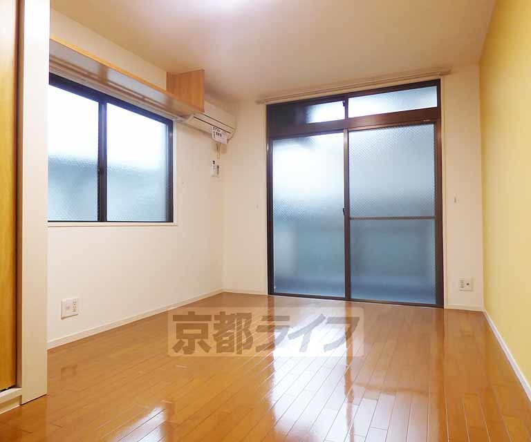 居室・リビング　ＪＲ沿線徒歩５分