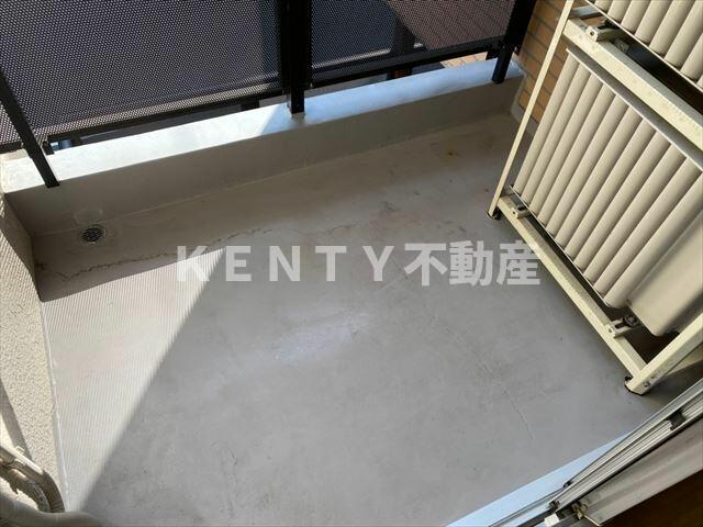 バルコニー　バルコニー付きです