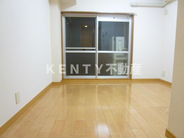 居室・リビング　使いやすい居間です