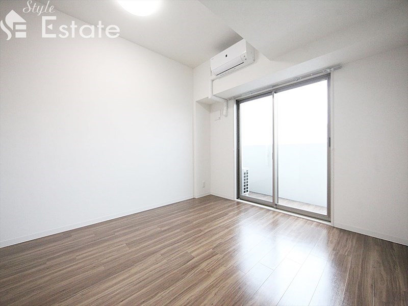 居室・リビング　内装