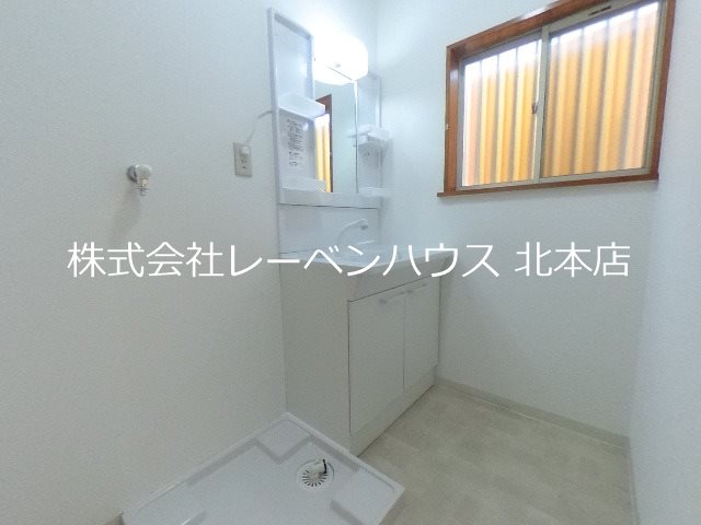 洗面設備　レーベンハウス北本店へ　048-590-5757