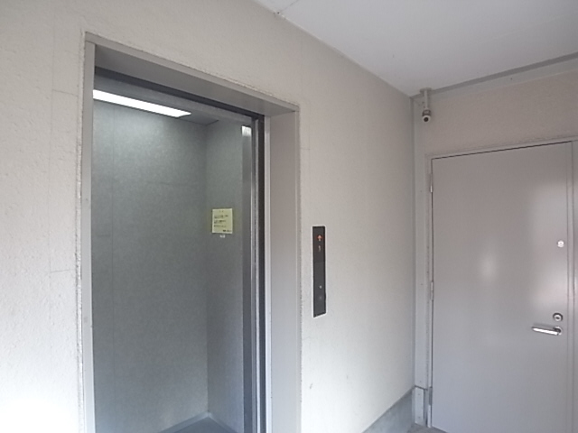 その他共有部分　嬉しいエレベーター完備です