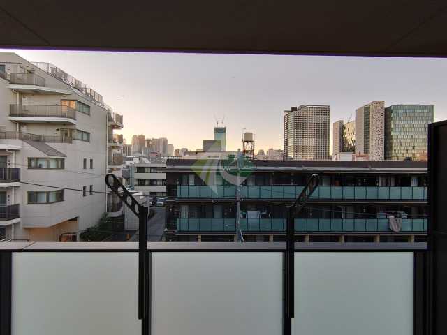 眺望　ハーモニーレジデンス新宿御苑　THE　EAST