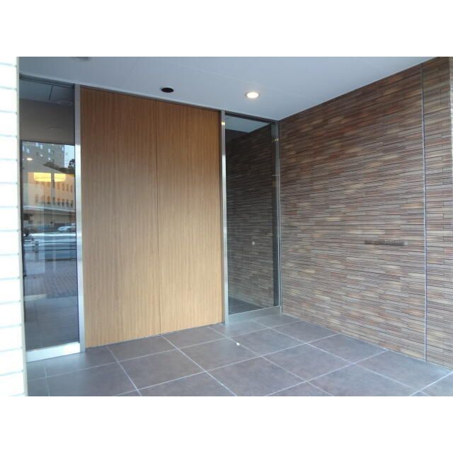 エントランス　毎日通るエントランスはこのようになっています