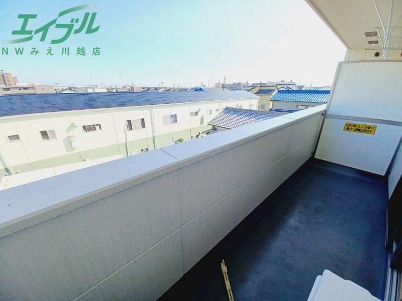 バルコニー　別部屋参考写真です。