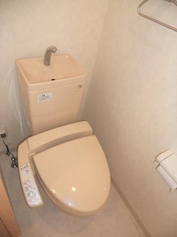 トイレ　★お部屋探しはタウンハウジング稲田堤店まで★