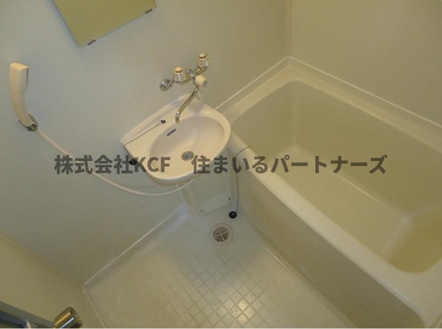 バス・シャワールーム　ゆったり過ごせるお風呂です