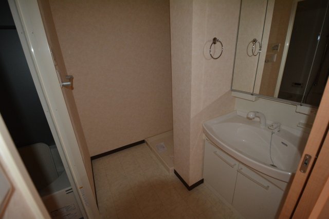 洗面設備　洗髪洗面化粧台付き♪