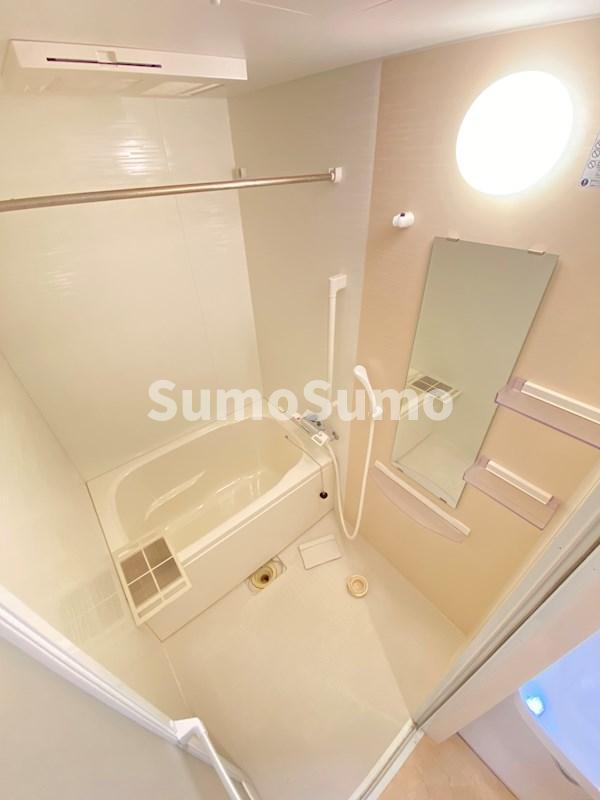 バス・シャワールーム　お風呂です