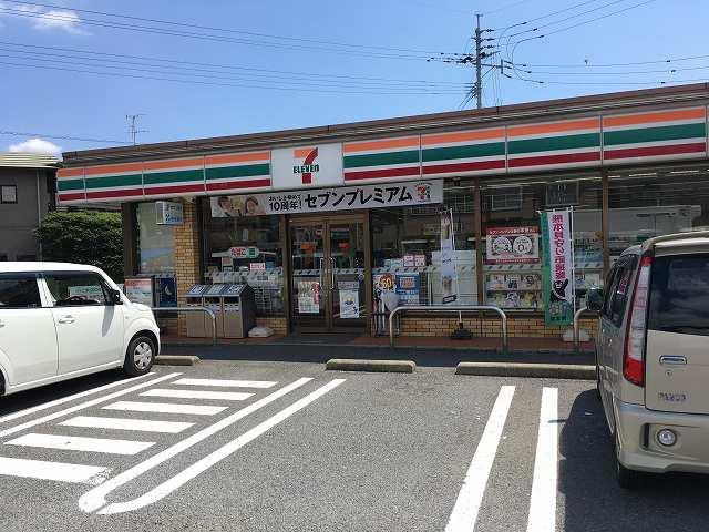 コンビニ　セブン-イレブン 熊本良町２丁目店（コンビニ）まで750m