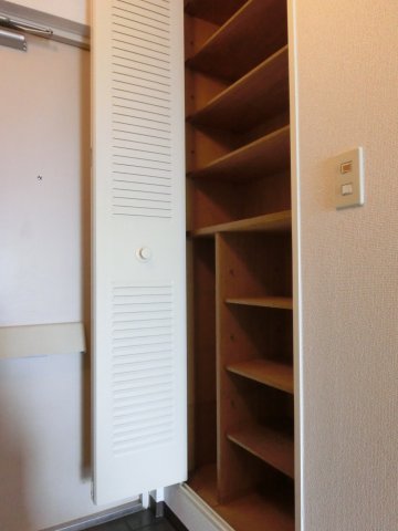 玄関　※現況優先