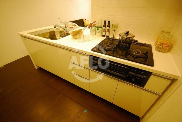 キッチン　アーバネックス心斎橋　２口ガスコンロ