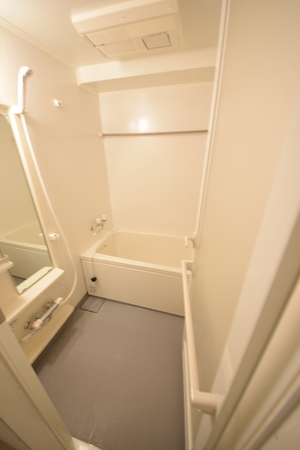 バス・シャワールーム　★一日の疲れもとれますね★