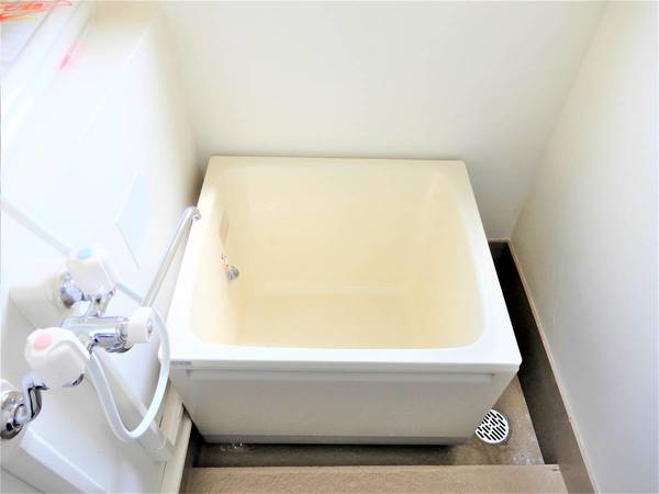 バス・シャワールーム　ビレッジハウスの同一物件・同一タイプの間取りの写真です