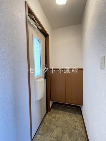 玄関　【マウンテンクレストヒロ】