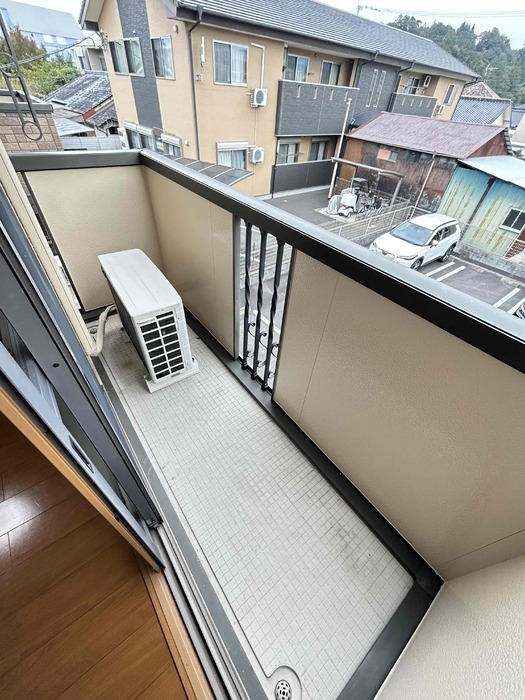 バルコニー　【マウンテンクレストヒロ】