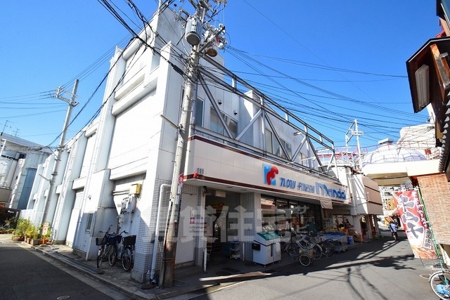 スーパー　万代　中小阪店（スーパー）まで766m