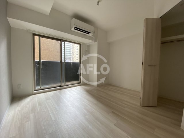 居室・リビング　LaDouceur谷町　洋室