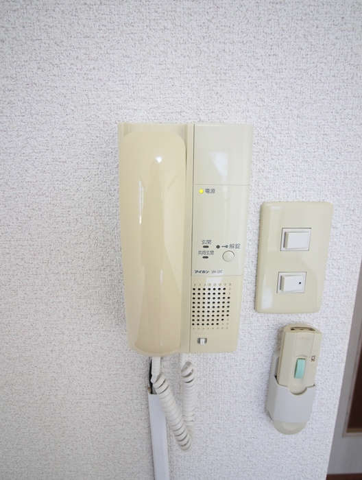 セキュリティ　※写真は同型タイプ、現況優先。