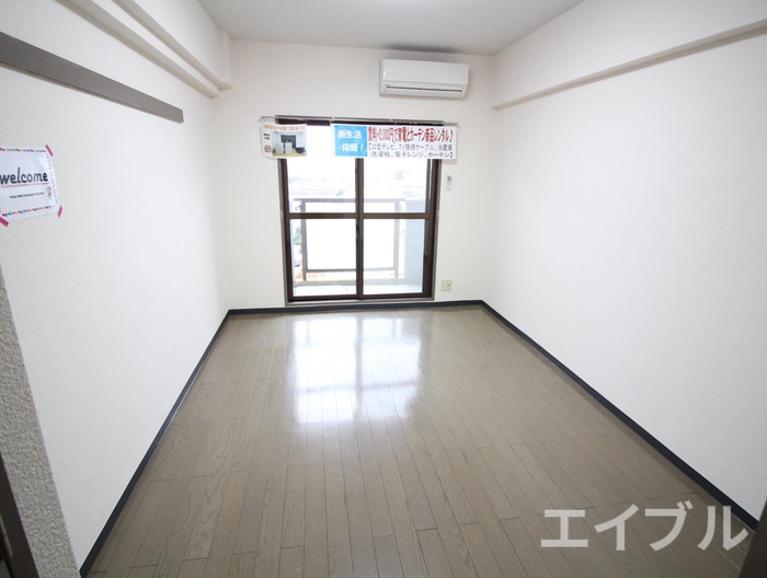 居室・リビング　※写真は同型タイプ、現況優先。