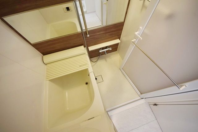 バス・シャワールーム　★お問い合わせはタウンハウジングまで★