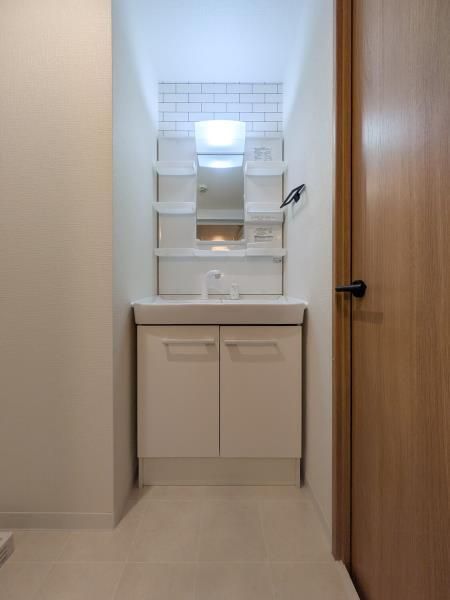 洗面設備　☆嬉しい独立洗面台☆