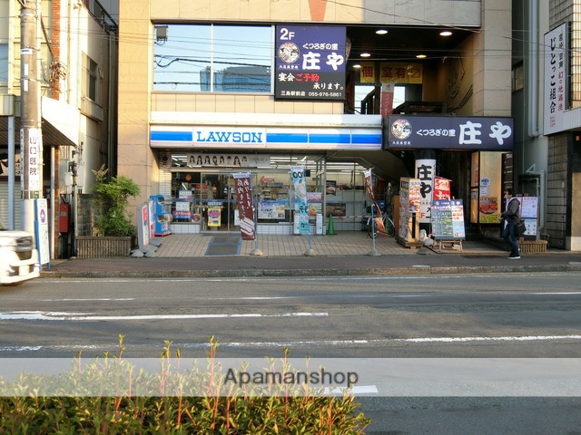 コンビニ　ローソン三島駅南口店（コンビニ）まで385m
