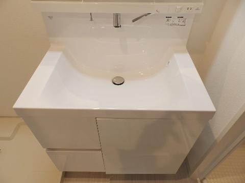 洗面設備　洗髪洗面化粧台