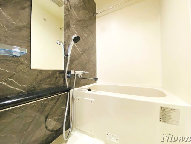 バス・シャワールーム　お風呂です