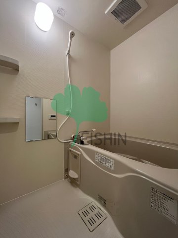 バス・シャワールーム　清潔感のある浴室です！