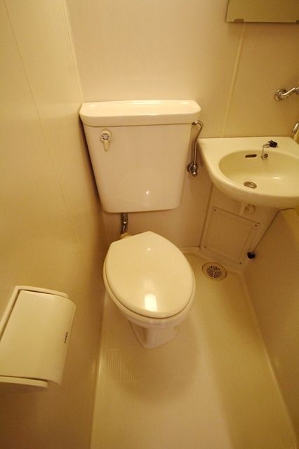 トイレ　★お部屋探しはタウンハウジング高幡不動店まで★