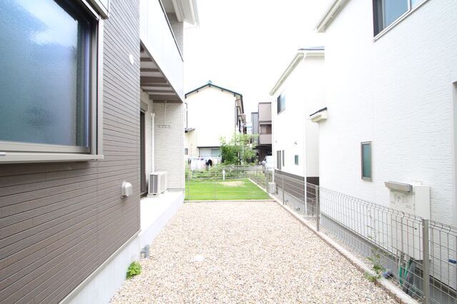 バルコニー　※別室の参考写真の為、現況優先です。