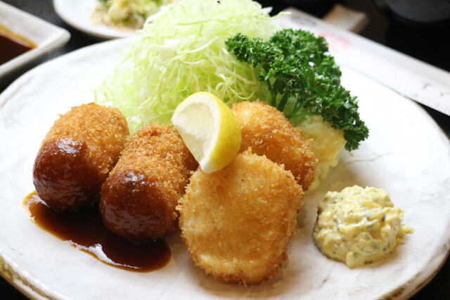 飲食店　かさねや名古屋中央店（飲食店）まで177m